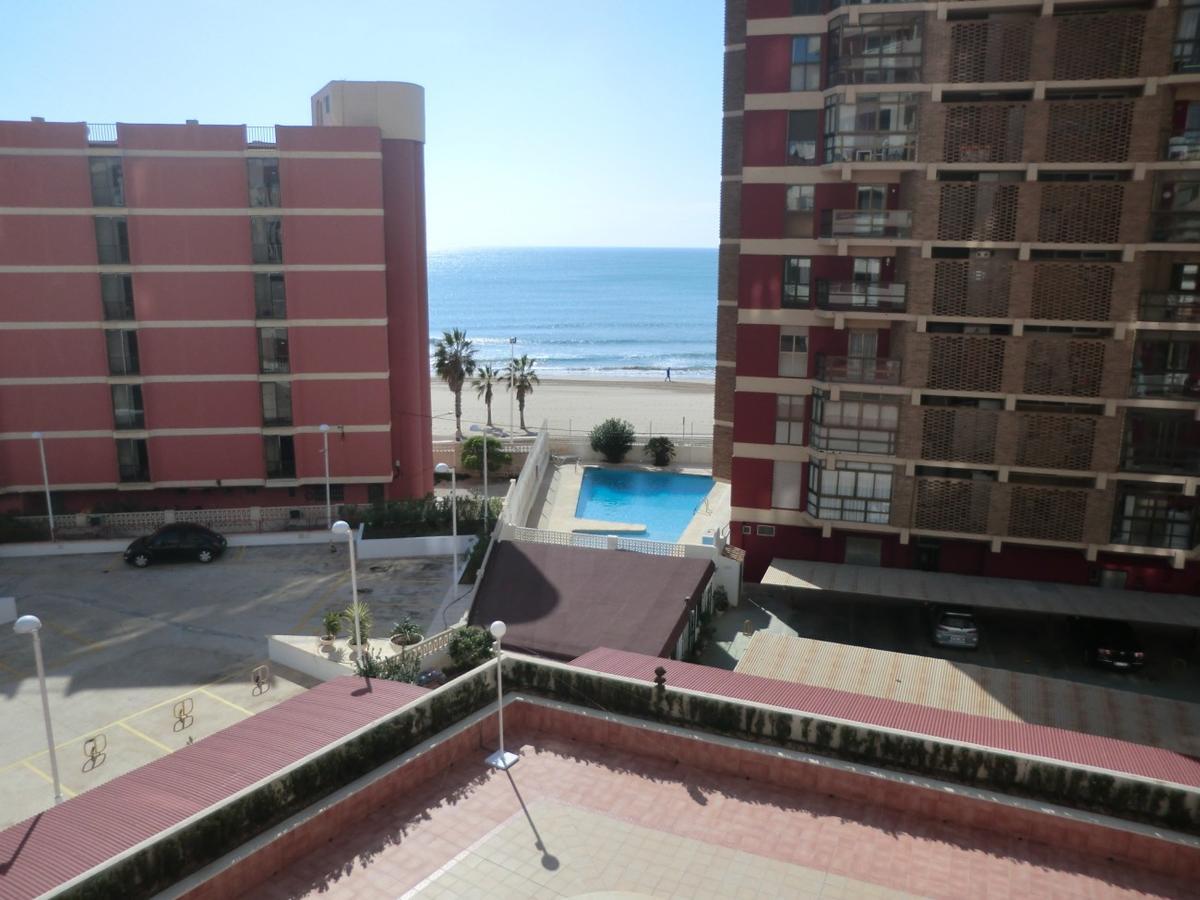 דירות קלפה Edificio Playa De Oro מראה חיצוני תמונה